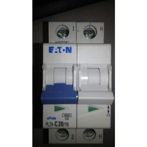 INTERRUTTORE MAGNETOTERMICO AUTOMATICO 20A C 4